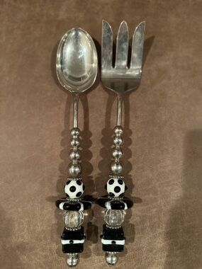 Black and White Glass Bead Serving Utensil Set